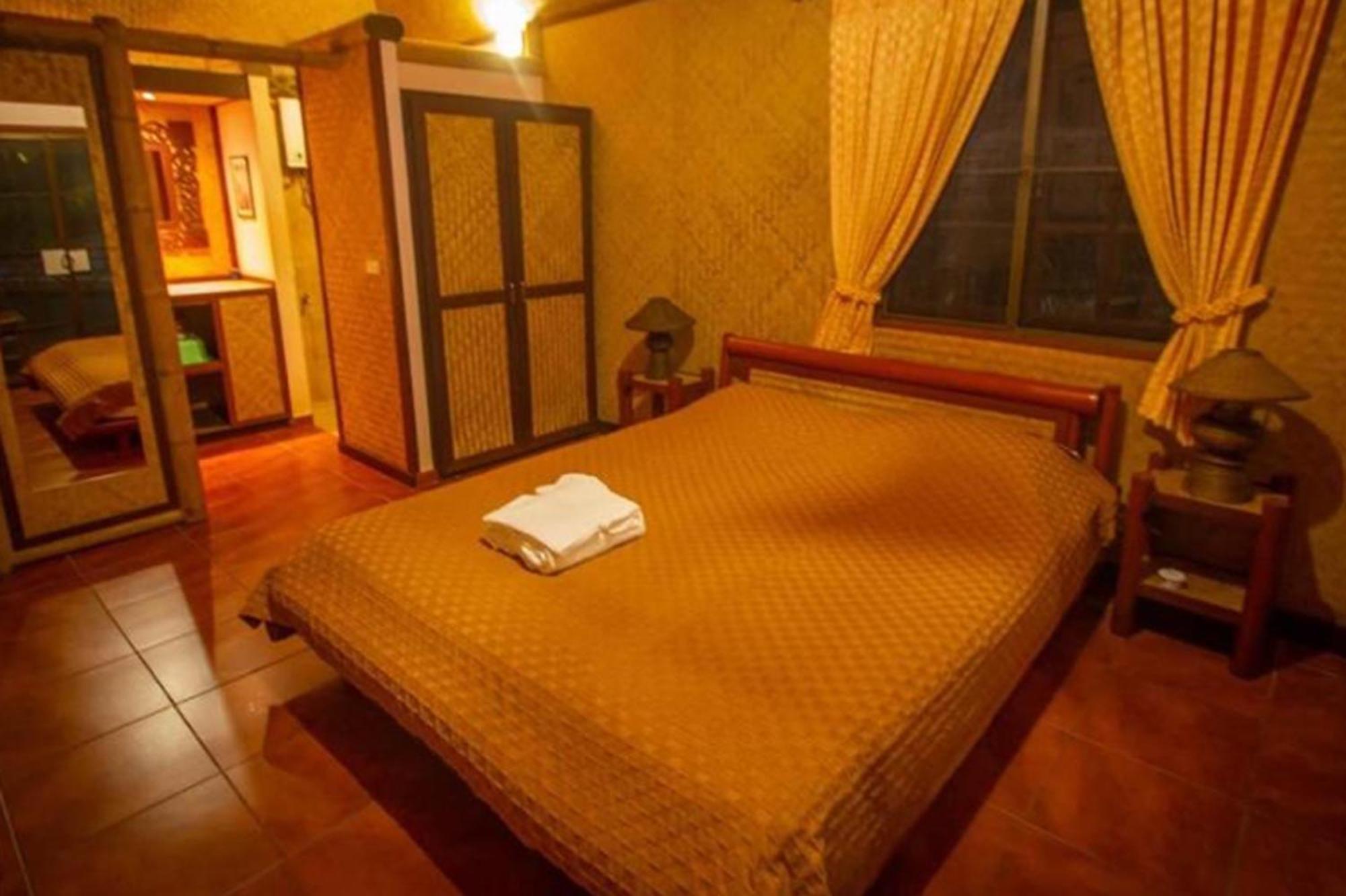 Hotel Old Tree'S House Mae Ai Esterno foto